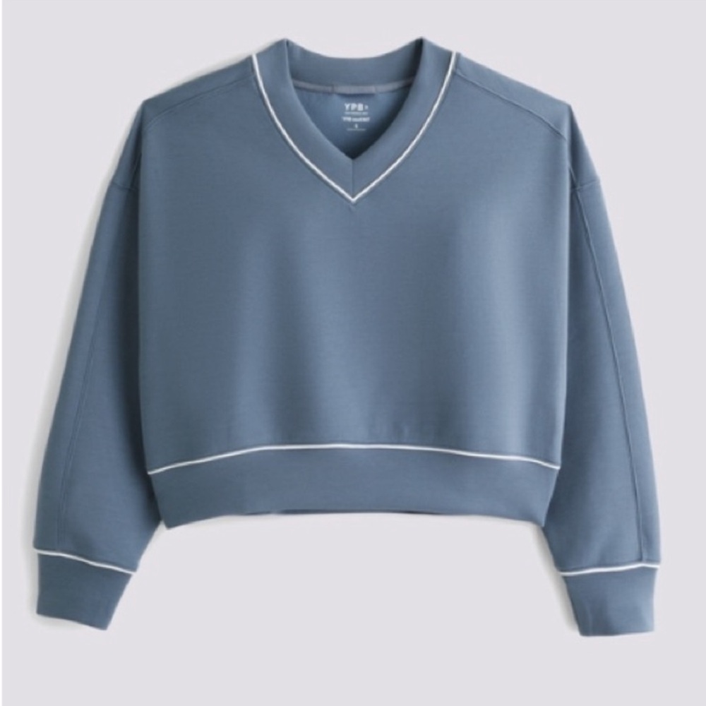 Abercrombie YPB neoKNIT V Neck Sweatshirt in Blue